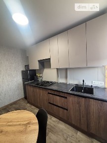 Штабний провулок, мікрорайон Перемога-6, район Соборний, Дніпро, пров. Штабний 3 • ID 33480948