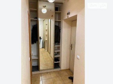 Миколи Бажана проспект, мікрорайон Осокорки, район Дарницький, Київ, метро Харківська, просп. Миколи Бажана 26 • ID 33423517