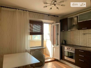 Довготривала оренда 2к квартири на вул. Автозаводська 81 • ID 33391471