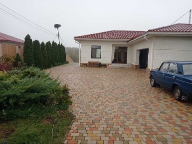 продам прекрасный дом в Троицком с выходом в реку