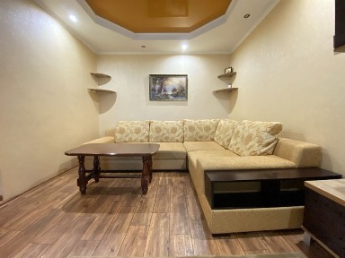 Орена 2 кім квартири, меблі, техніка, площа 45 м. кв