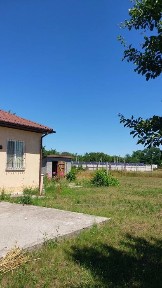 Продам гарний будинок у Підгородньому