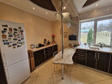 Продаж будинку. Мікрорайон Ювілейний. Заходь і живи!