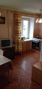 Продам 2 кімнатну квартиру на Павловому Полі.