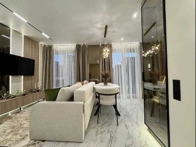 Продам стильну 2 кім. квартиру в ЖК <a href='/newbuilding/9050/view/zk-dolisnii'>Долішній</a> з 0,5 сотки землі