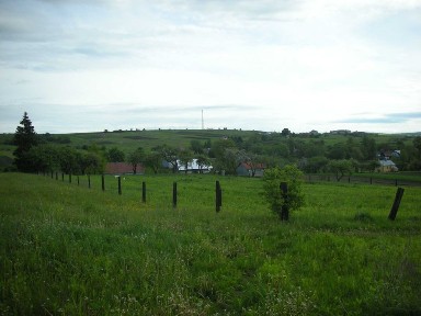 Земельна ділянка з будинком