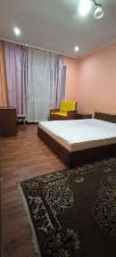 Продається 2к квартира район (Миколайчука ) Спортовпрів