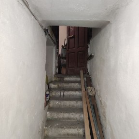 Продаж приміщення на Головній - Соборна площадь.