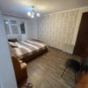 Квартира з гарним ремонтом, Верхня Польова