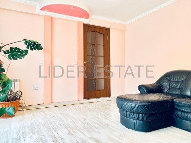 Здам 3-кімнатну квартиру в домі на 1-поверсі житлового будинку