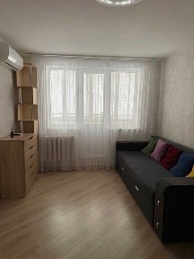 Здам однокімнатну на Мотелі