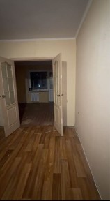 Продам трехкомн. квартиру Вышгород