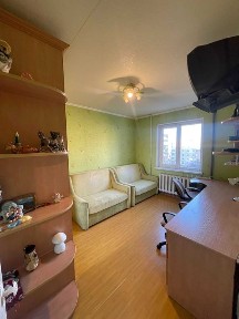 3-кімнатна квартира 71 м² • Піщаний масив автономне опалення, власник