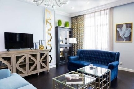 Сдам кухня студия и две спальни Французский бульва/ Довженко 7 этаж