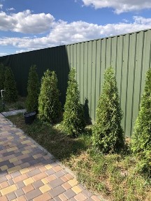 Стоянка продам Таун- хаус під оздоблення