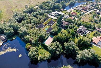 Осокорки! Новий будинок з виходом на Дніпро! 18 сот. Обмін