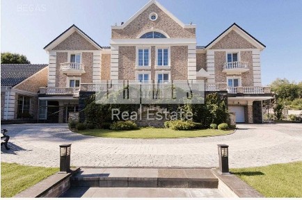 Продаж / Будинок / провулок Зарічний, Іванковичі