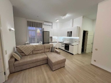 Сдам 2-комн кв в новострое в центре (ЖК Лофт Смарт )