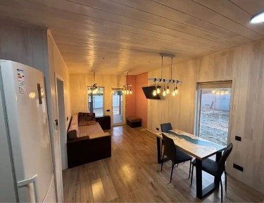 Сучасний будинок на ж/м Придніпровськ. Заходь і живи. Без комісії.