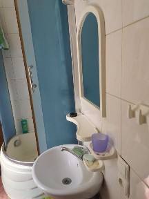 Продаю уютную 2х комнатную кв. гостин. типа Харьков ул. Маскалевскя