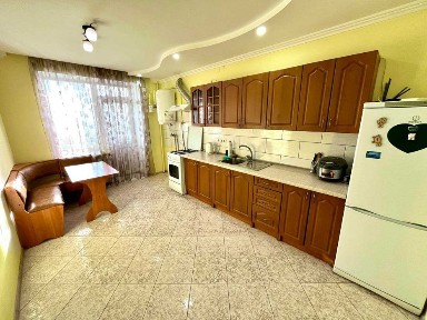 Продаж 3-кім. квартири. вул. Зелена-Жасминова-Новобудова Карпатбуд