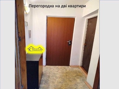 3 кім 6поверх 97кв. м. 8-а лікарня 3 балкони кухня студія Євідновлення