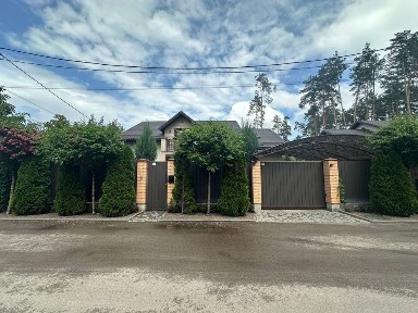 Повний фарш в будинку в Бучі! Переконатися можна на перегляді!