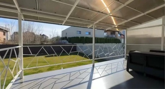 Киев, Жулянская ул.