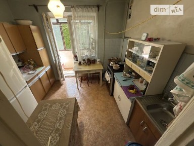 Здам в оренду кімнату на вул. Базарна довгостроково • ID 33316828