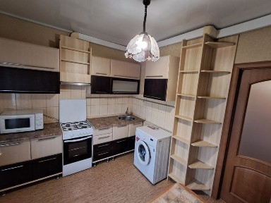 Аренда 1 ком. кв. ул. Парковая 95 р-н Даманский