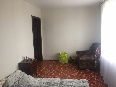 Оренда 3-кімнатної квартири 65 м², Крюкова вул., 45