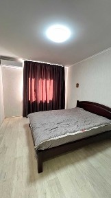 Гарна 2-кімн. квартира на центр. митниці