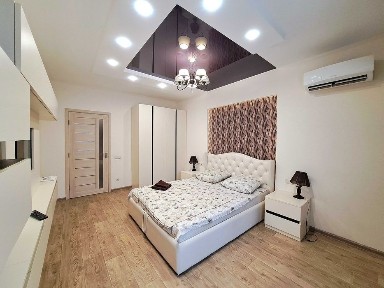 Посуточно квартира люкс, джакузи. Центр, 3 спальни! Григория Сковороды