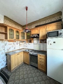 2-к “сталінка” на пр. Берестейському, 77-А. Метро Святошин