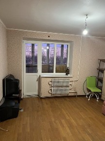 Продам 3 квартиру з капітальним ремонтом на Роганській 89