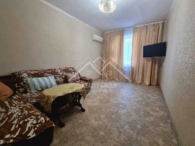 Продаж 3к квартири з ремонтом в 