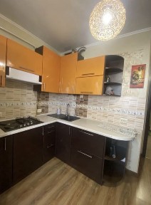 Київська область, Вишневе