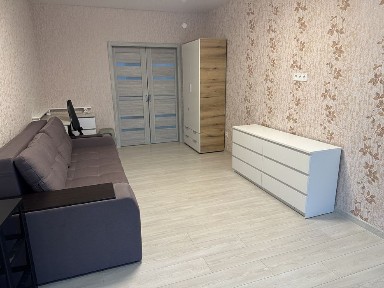 Склозавод 2 кімнатна квартира в новому будинку