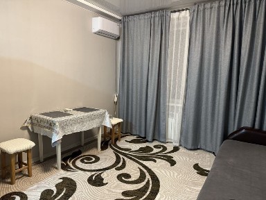 Сдам малогабаритную квартиру на Баварии!