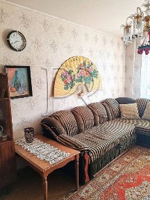 Продаж 2 кімн. квартири за адресою вул. Симиренко 14\9