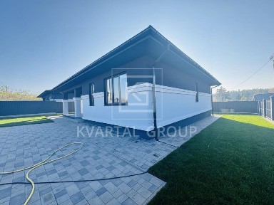 Одноповерховий, новий будинок з ремонтом! Гореничі!