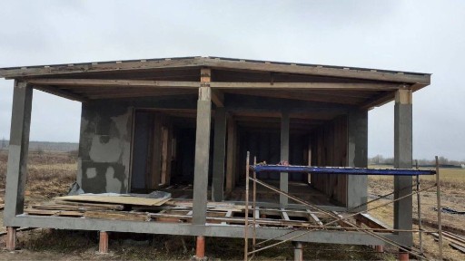 Продам недобудований булинок. С. Нові Петрівці