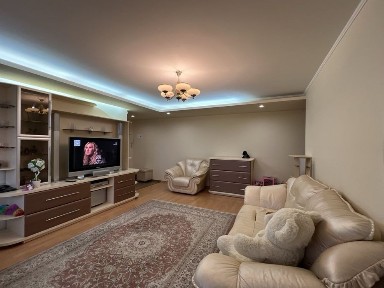 Оренда 3-х кімнатної квартири в самому центрі міста