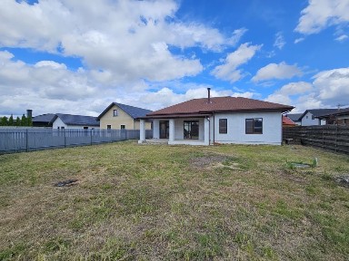 Продам дом в Обуховке, р-н Серебряный Бор Площадь дома - 115 м², учас