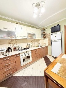 Продаж 3-кімнатної квартири в новобудові по вул. Герасима Кондратьєва