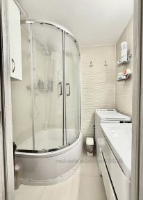 Оренда 3 кімн пр Черв. Калини 65