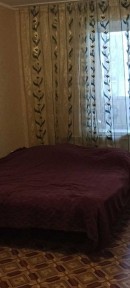 Здається частина будинку на Замостянскій