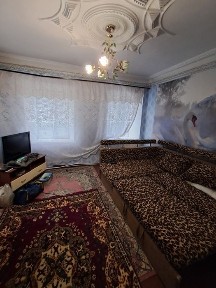 Продаю будинок в центрі міста