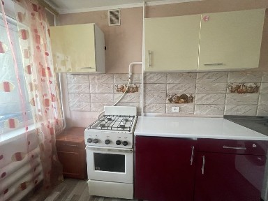 1 кім квартира Корабельний р-н, можна з тваринами