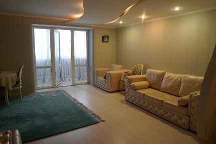 Розкішна дворівнева квартира в центрі Черкас з дизайнерським ремонтом!